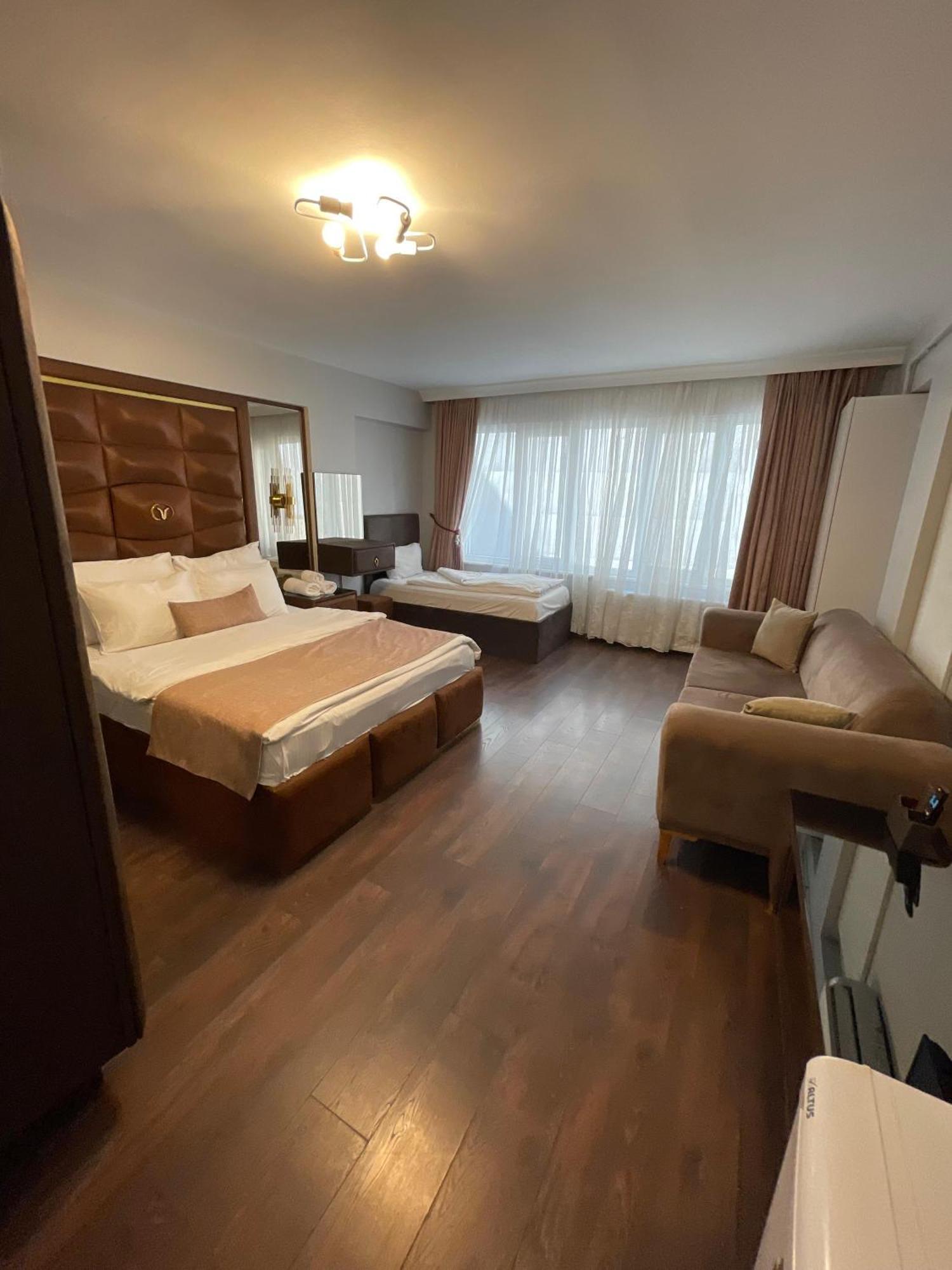 Aparthotel Aymira